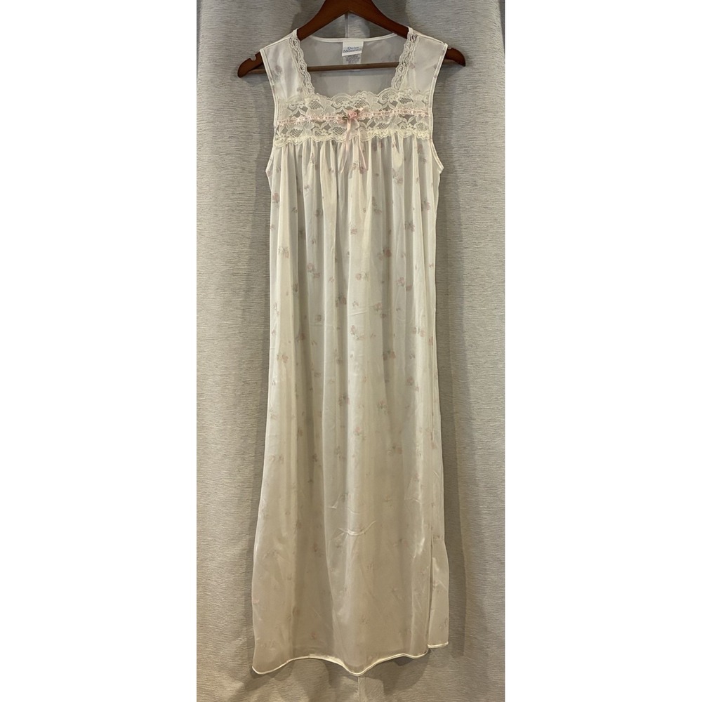 Quiet Moments Nightgown Womens Medium White Ditzy Floral Cotton Grannycore Lace